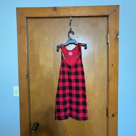 Red and Black Buffalo Plaid Racerback Tee XL - Picture 1 of 6